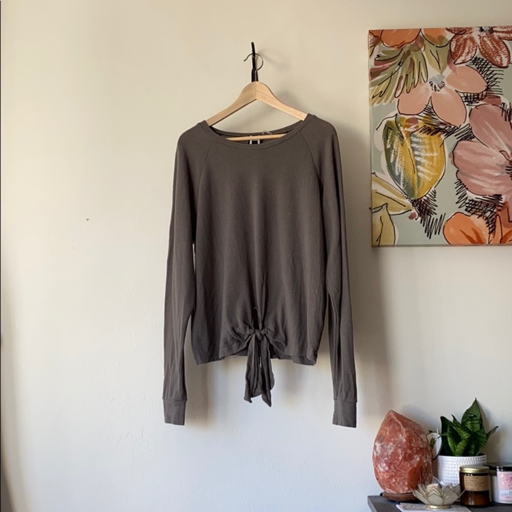 Lightweight sweater